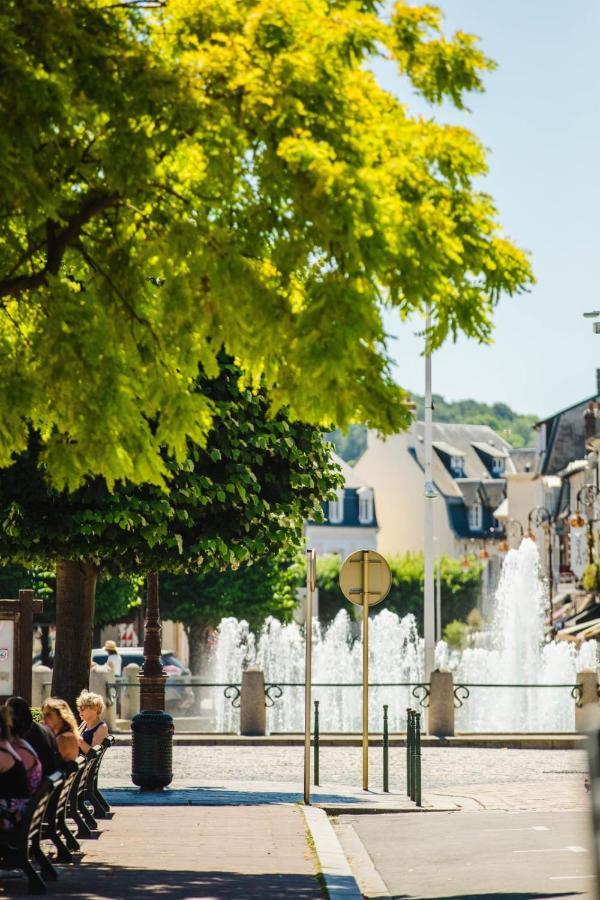 Villa Olive - 4 Bdr - Garden - Deauville Centre 외부 사진